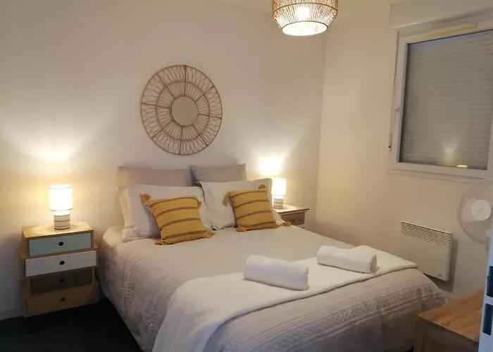 Le Cocon De Marie,Piscine, Balcon, Parking Gratuit, Baignoire