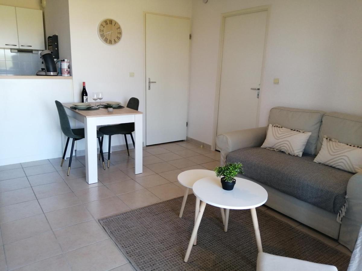 Apartment Le Cocon De Marie,piscine, Balcon, Parking Gratuit, Baignoire *